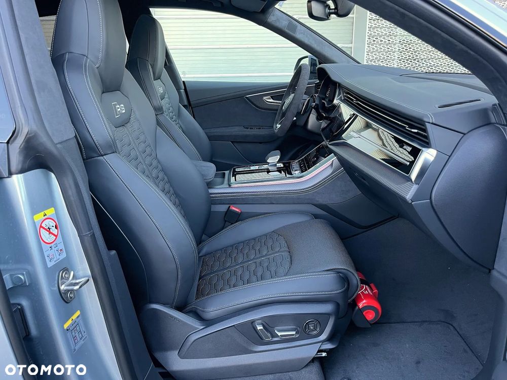 Audi RS Q8 - 14
