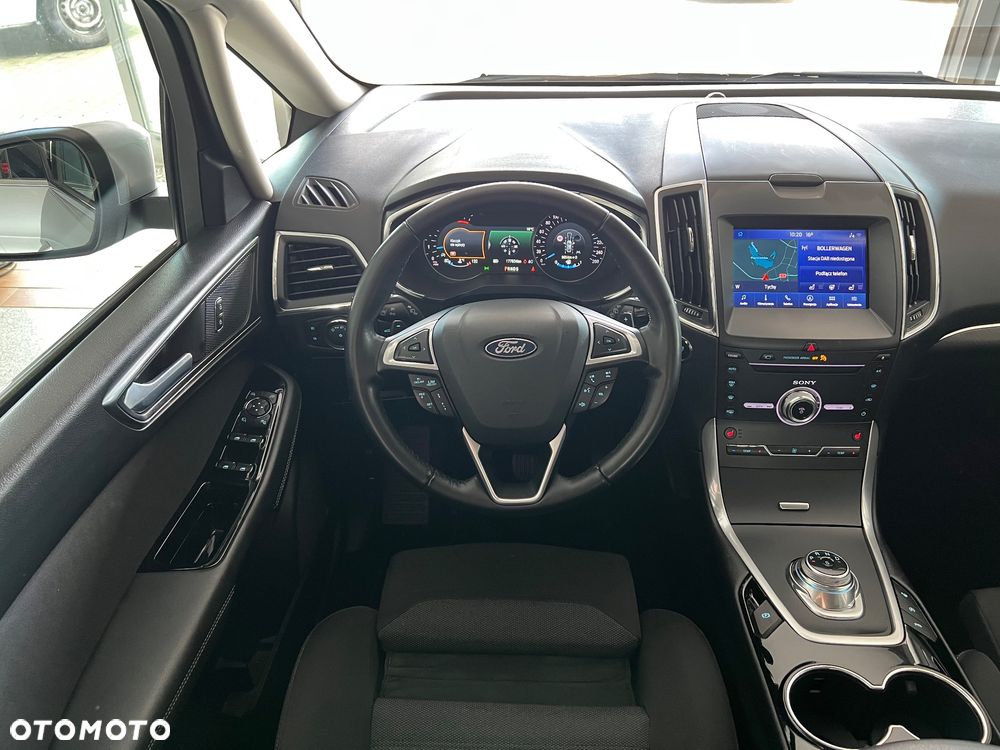 Ford S-Max 2.0 EcoBlue Titanium - 36