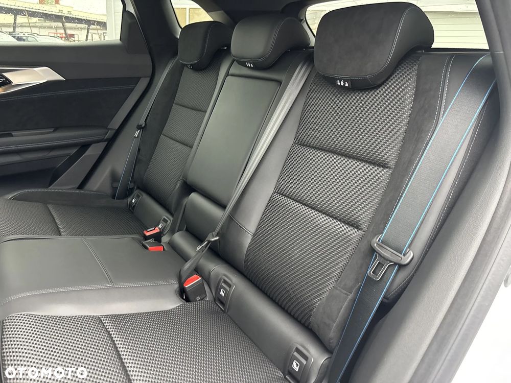 Renault Austral 1.2 E-Tech Full Hybrid 200 Esprit Alpine MMT - 16