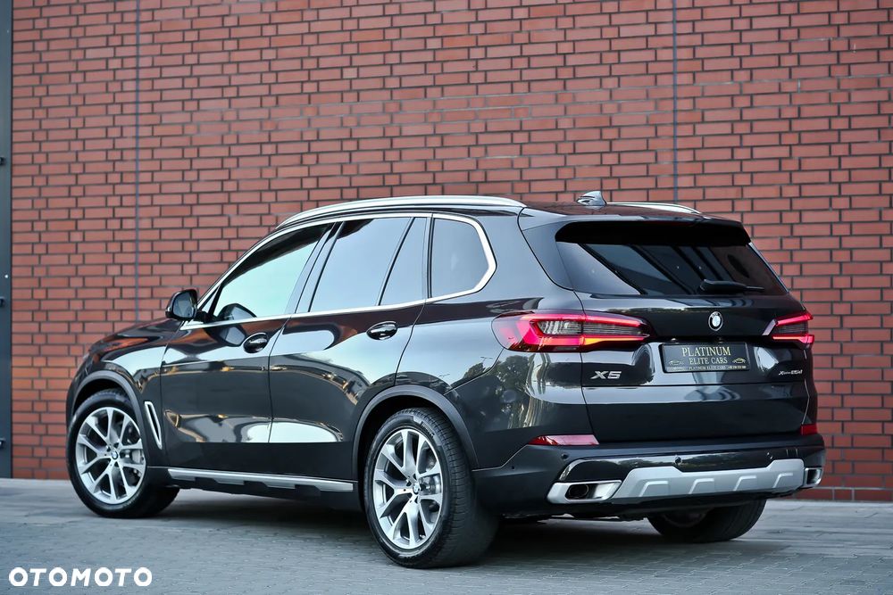 BMW X5 xDrive25d xLine - 11