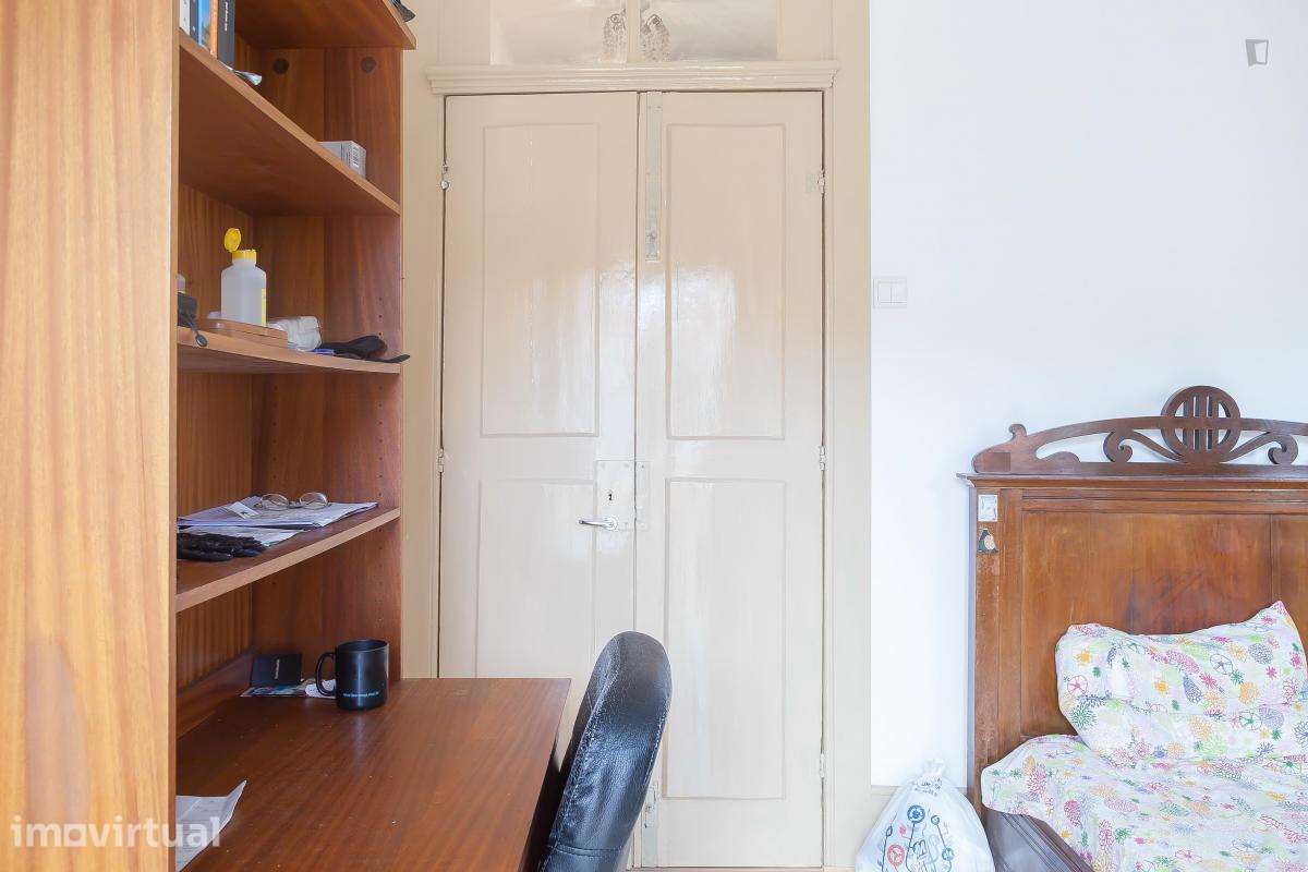 Quarto - localizado em Nevogilde Porto - Grande imagem: 3/32