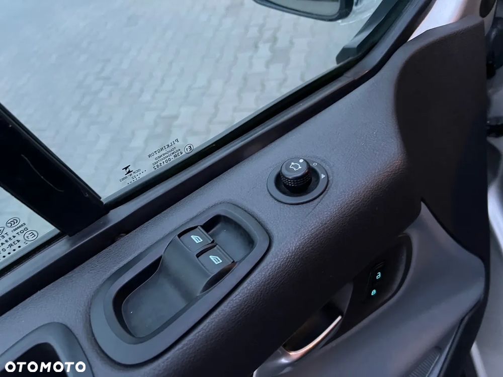 Ford Transit Custom - 24