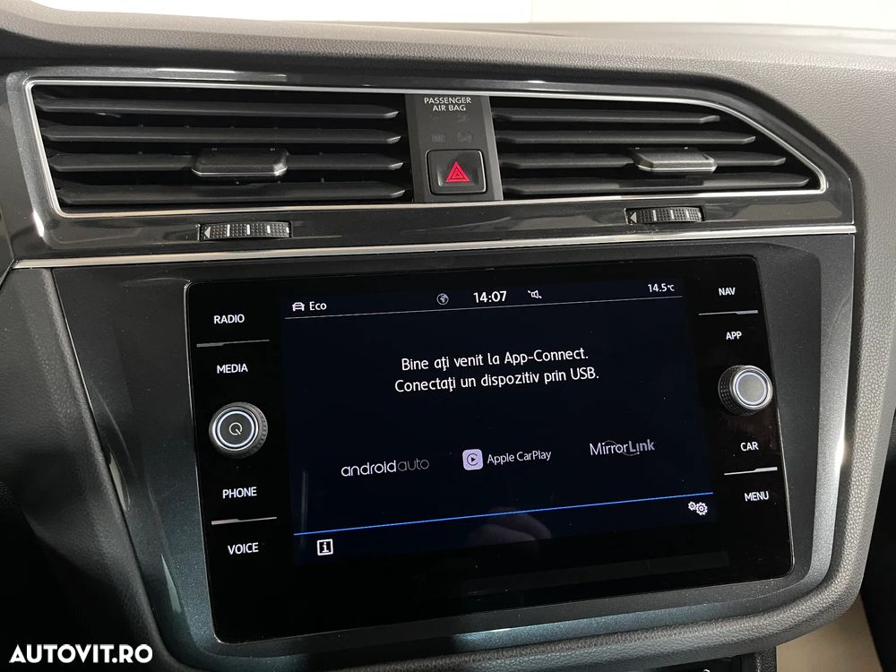 Volkswagen Tiguan 2.0 TDI SCR 4Motion DSG Comfortline - 15