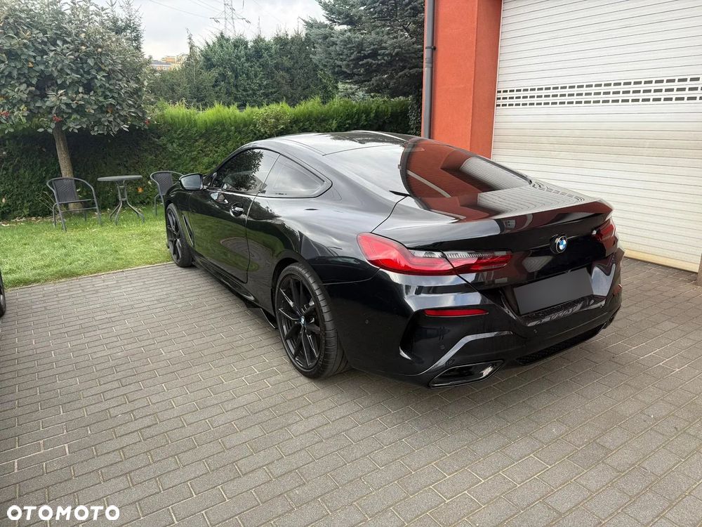 BMW M8 - 1