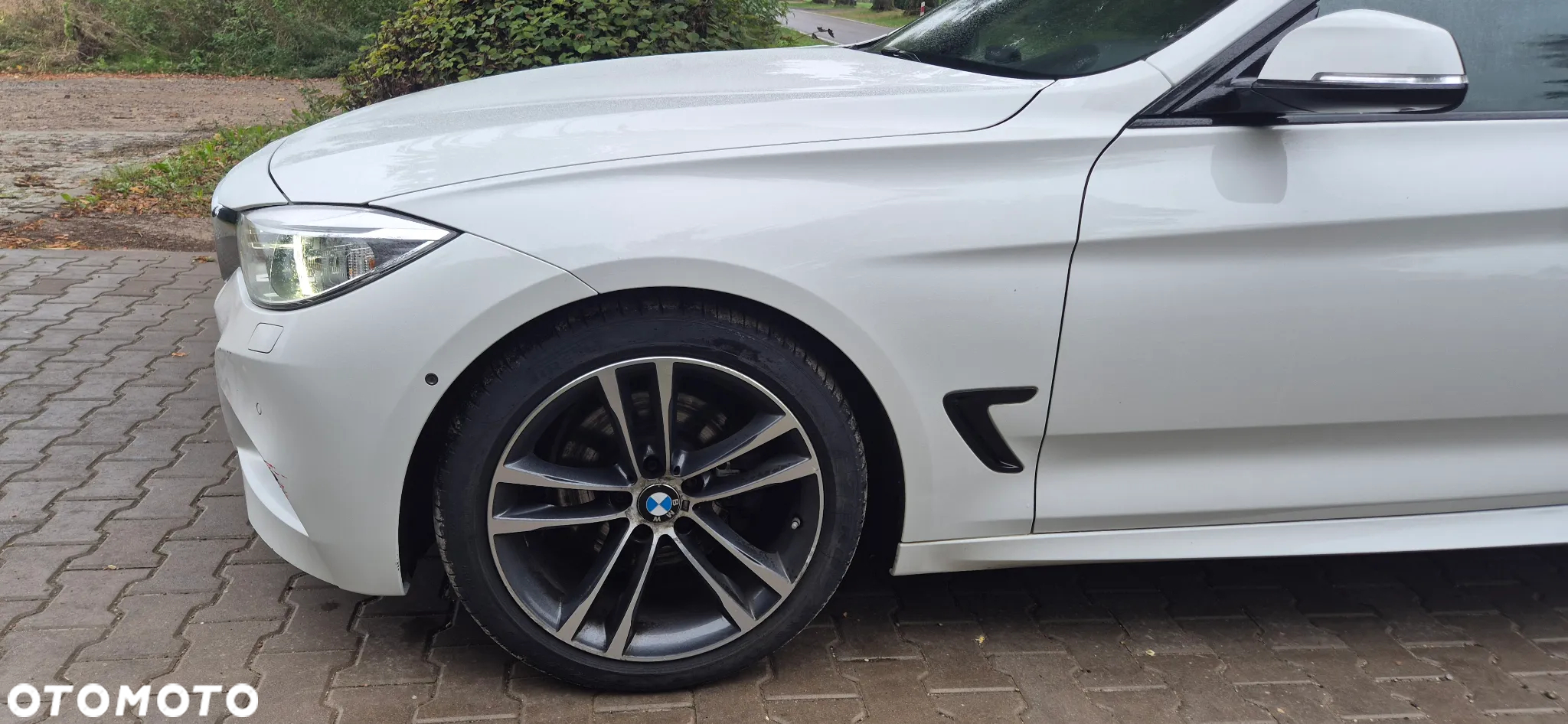 BMW 3GT 330d M Sport - 10