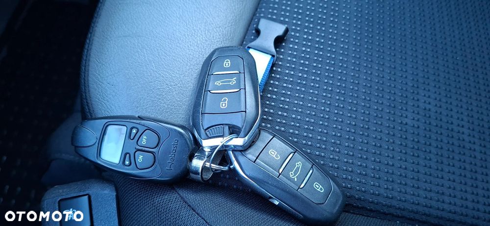 Citroën C4 Picasso 1.6 e-HDi Exclusive - 38