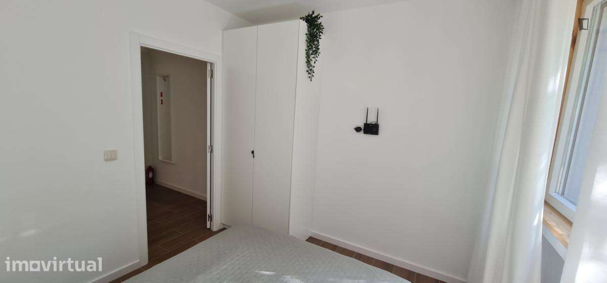 Apartamento com 1 quartos - localizado em Santo Ildefonso Porto - Grande imagem: 4/11