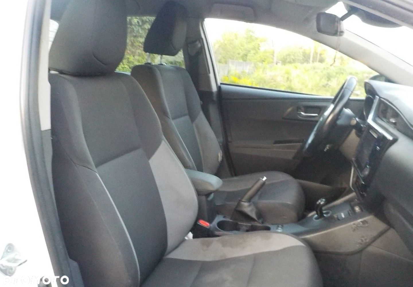 Toyota Auris - 17