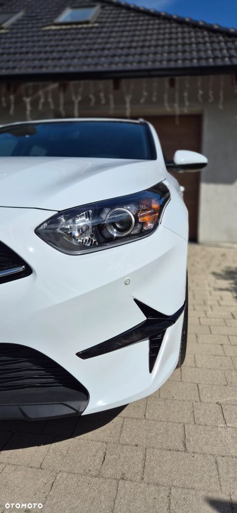 Kia Ceed 1.5 T-GDI M - 4