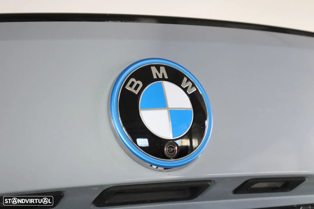 BMW i4 eDrive40 Edição Desportiva M - 19