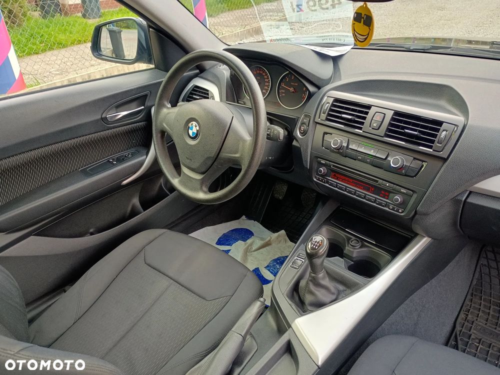 BMW Seria 1 114i Sport Line - 13