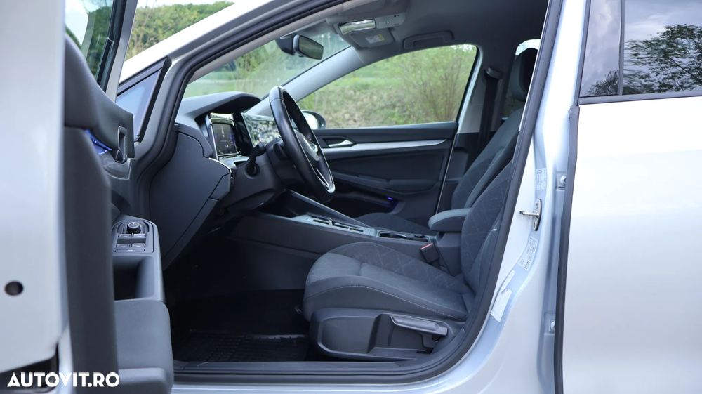 Volkswagen Golf 2.0 TDI 115CP DSG Style - 8