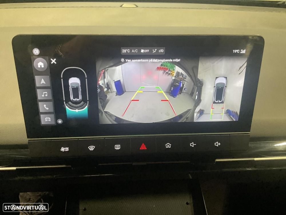 MG MG4 64 kWh Luxury - 5