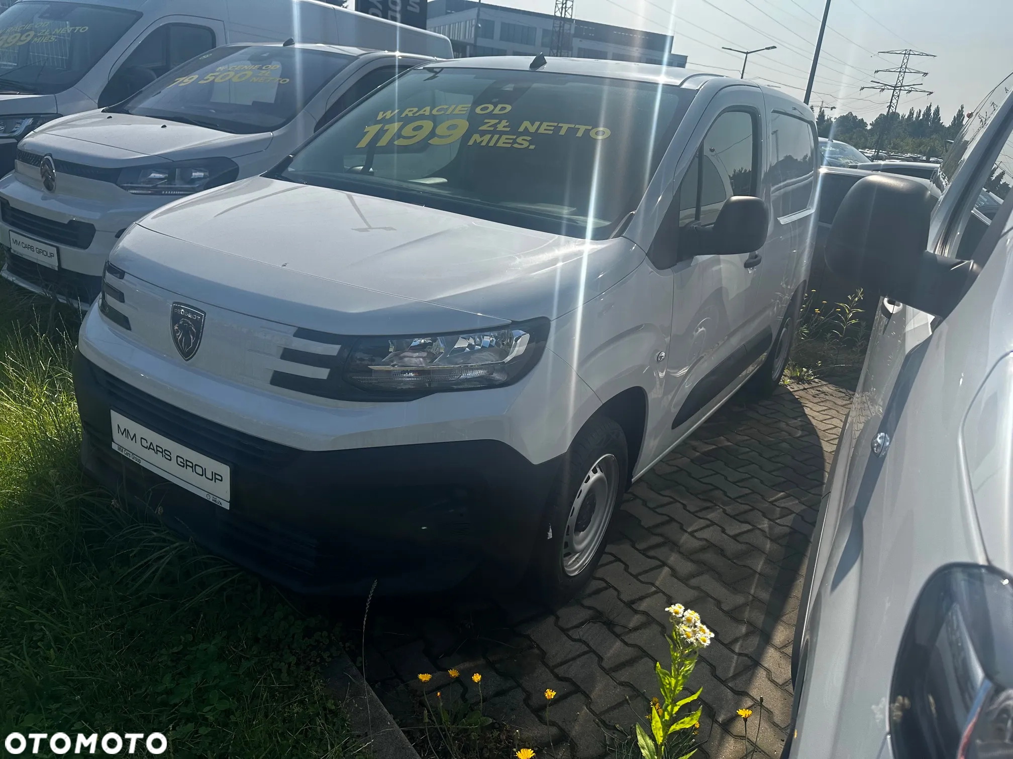 Peugeot Furgon Standard 650kg BlueHDi 100 KM S&S M6 FL - 2