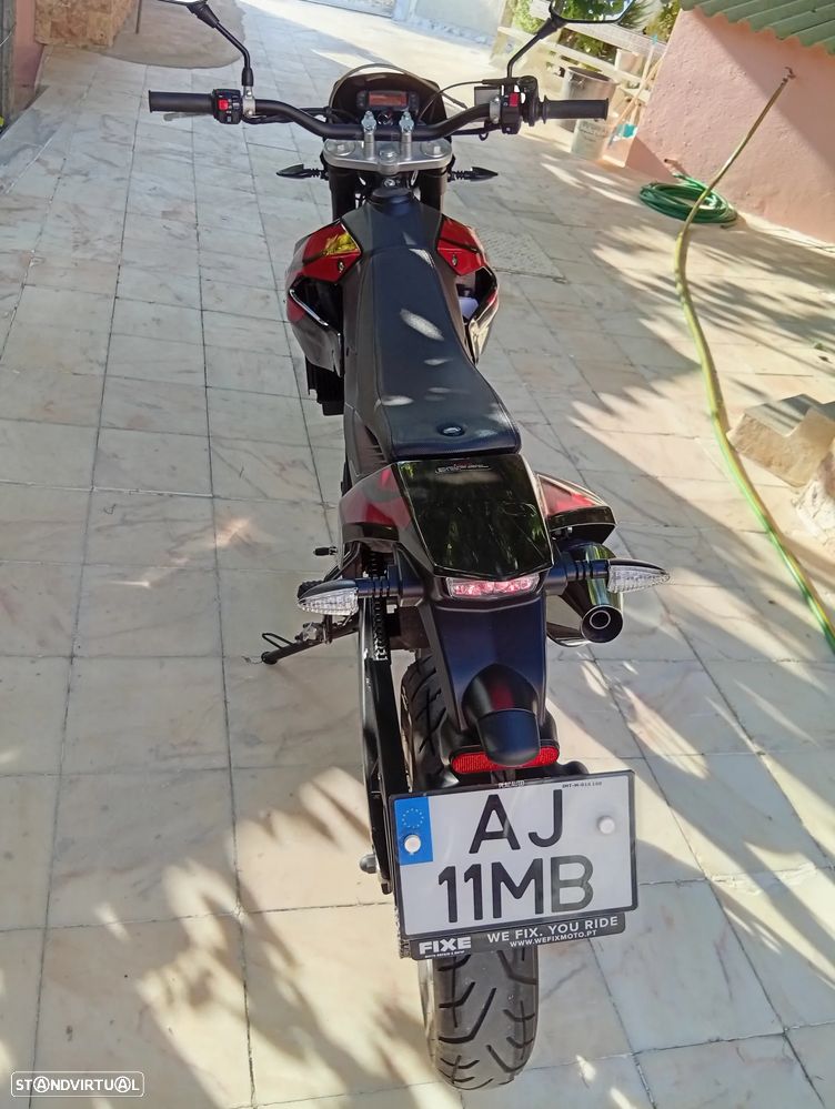Malaguti 125 XSM 125 - 3