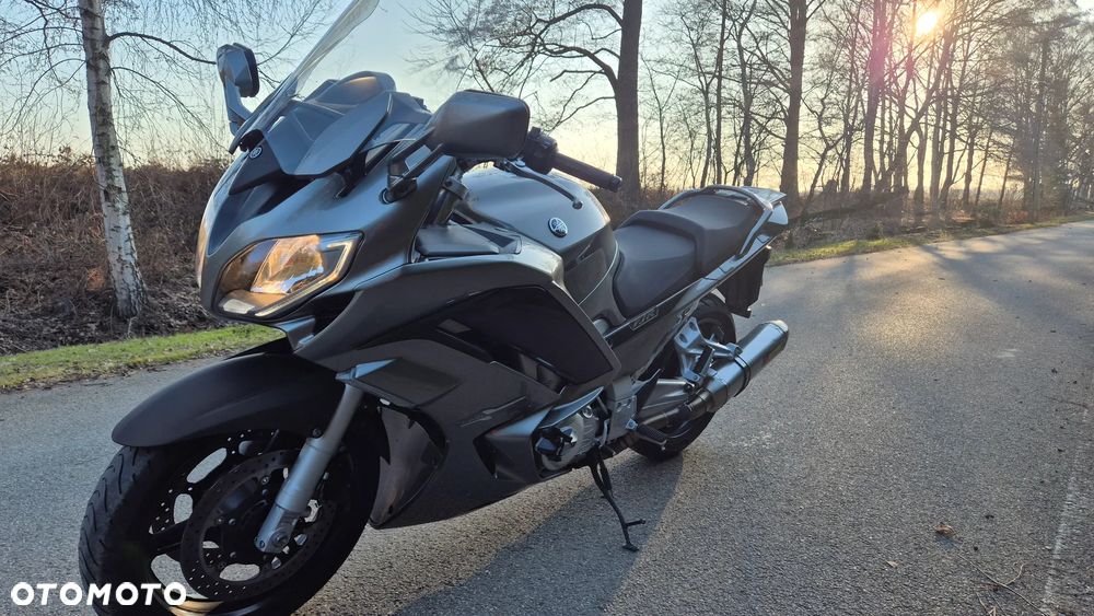 Yamaha FJR - 5