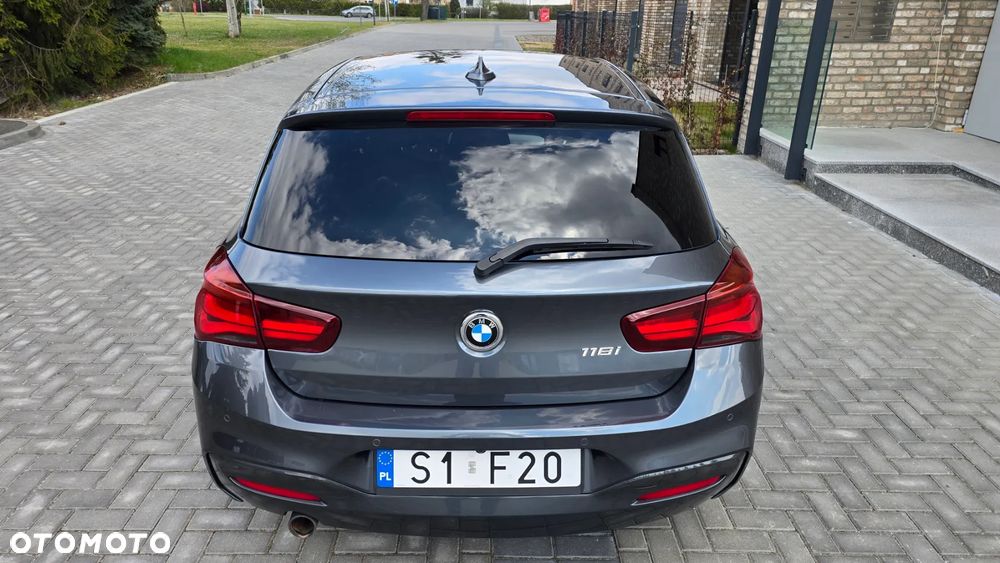 BMW Seria 1 118i - 11