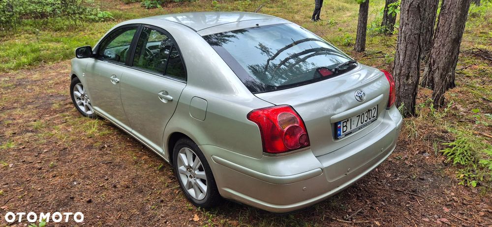 Toyota Avensis 1.8 VVT-i Luna - 6