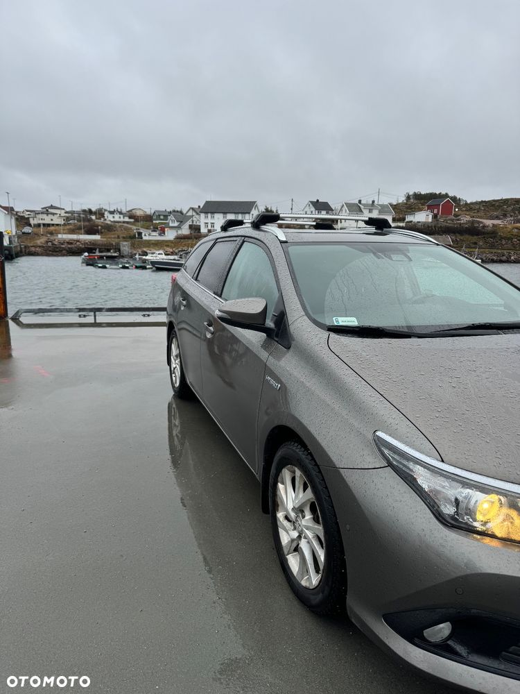 Toyota Auris Hybrid 135 Prestige - 3