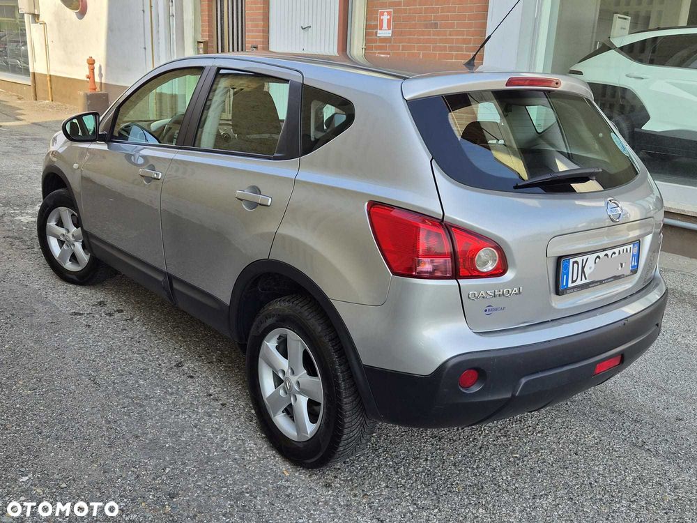 Nissan Qashqai - 4