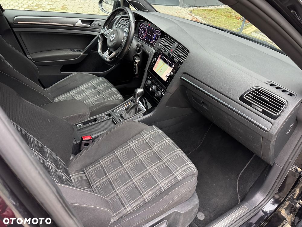 Volkswagen Golf ver-gtd-bluemotion-technology-dsg - 23