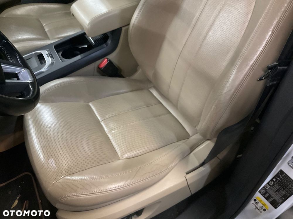 Land Rover Discovery Sport TD4 HSE - 20