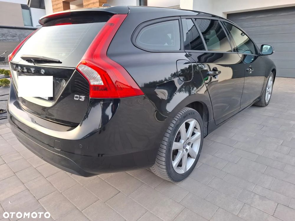 Volvo V60 D3 Kinetic - 3