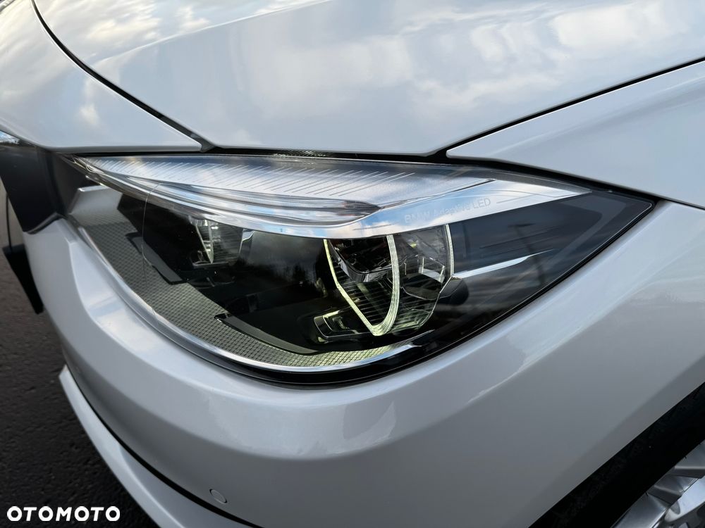 BMW 3GT 320d Sport-Aut Sport Line - 35