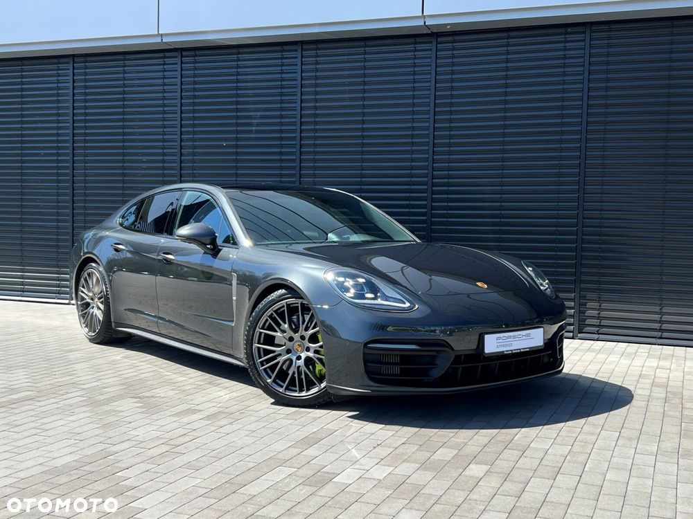 Porsche Panamera - 8