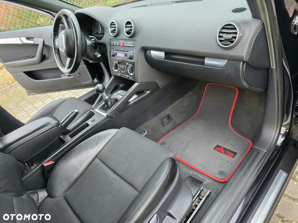 Audi A3 Sportback - 14