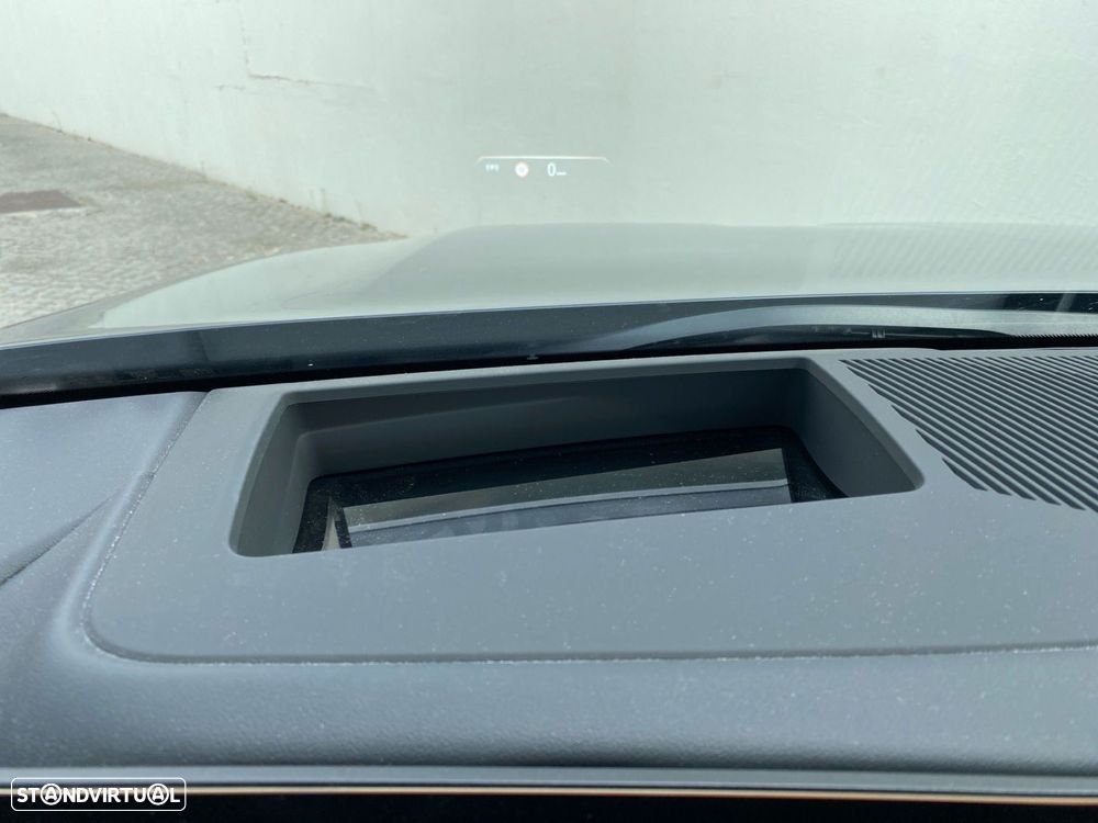 BMW 530 e Pack Desportivo M - 9