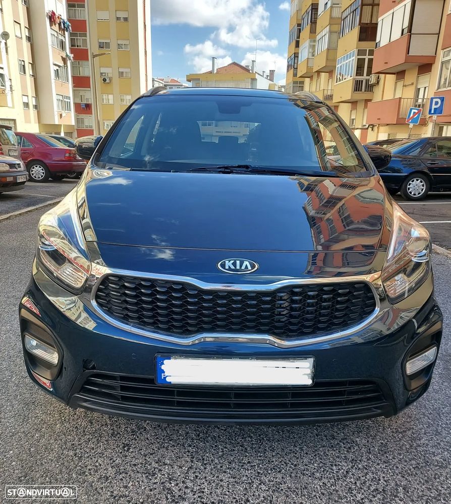 Kia Carens - 2