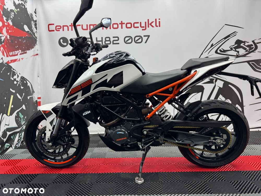 KTM Duke - 4