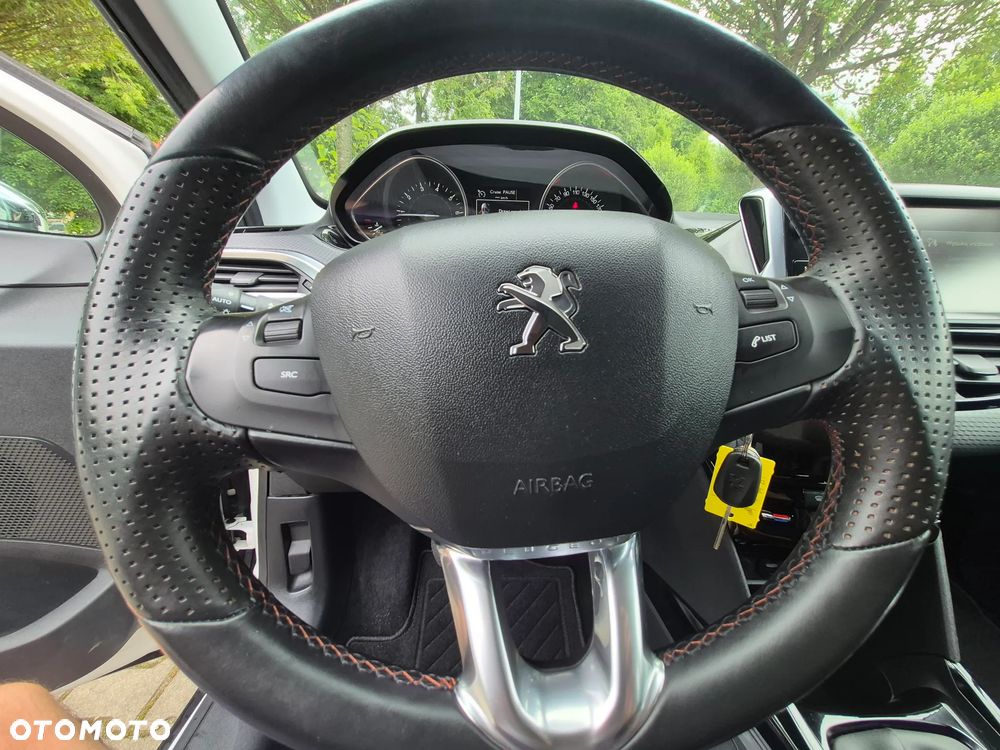Peugeot 2008 PureTech 130 Stop&Start Crossway - 33
