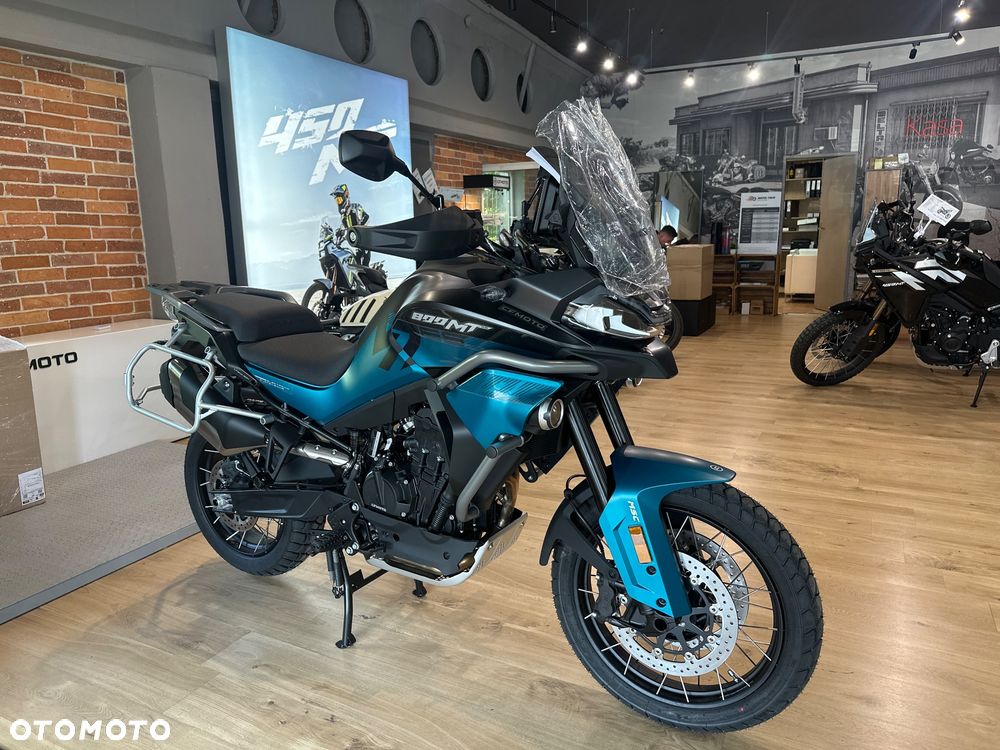 CFMoto 800MT Explore - 1