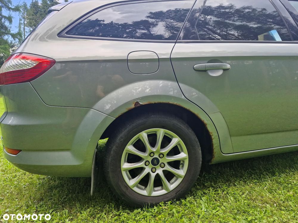 Ford Mondeo 2.0 Ambiente - 7