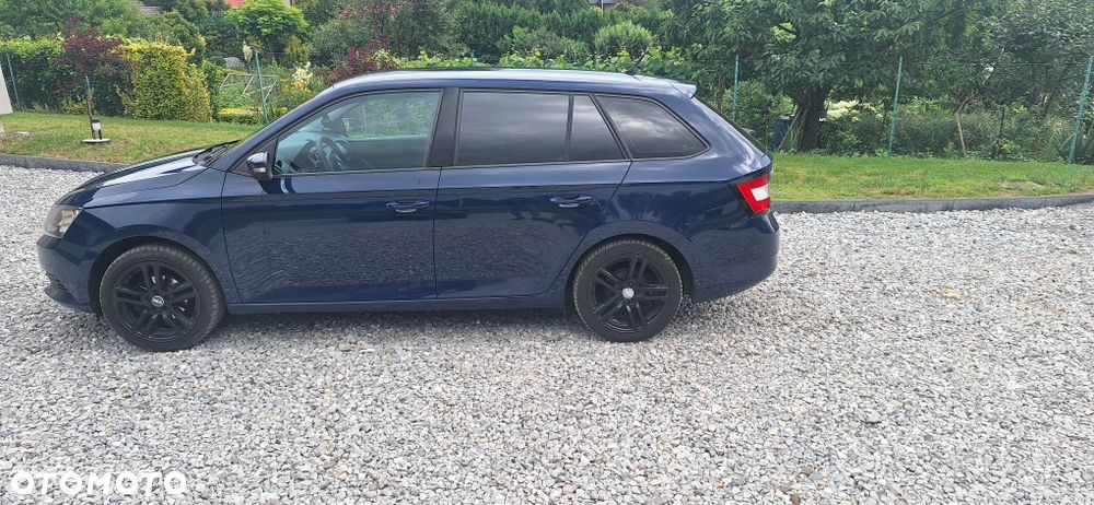 Skoda Fabia - 8