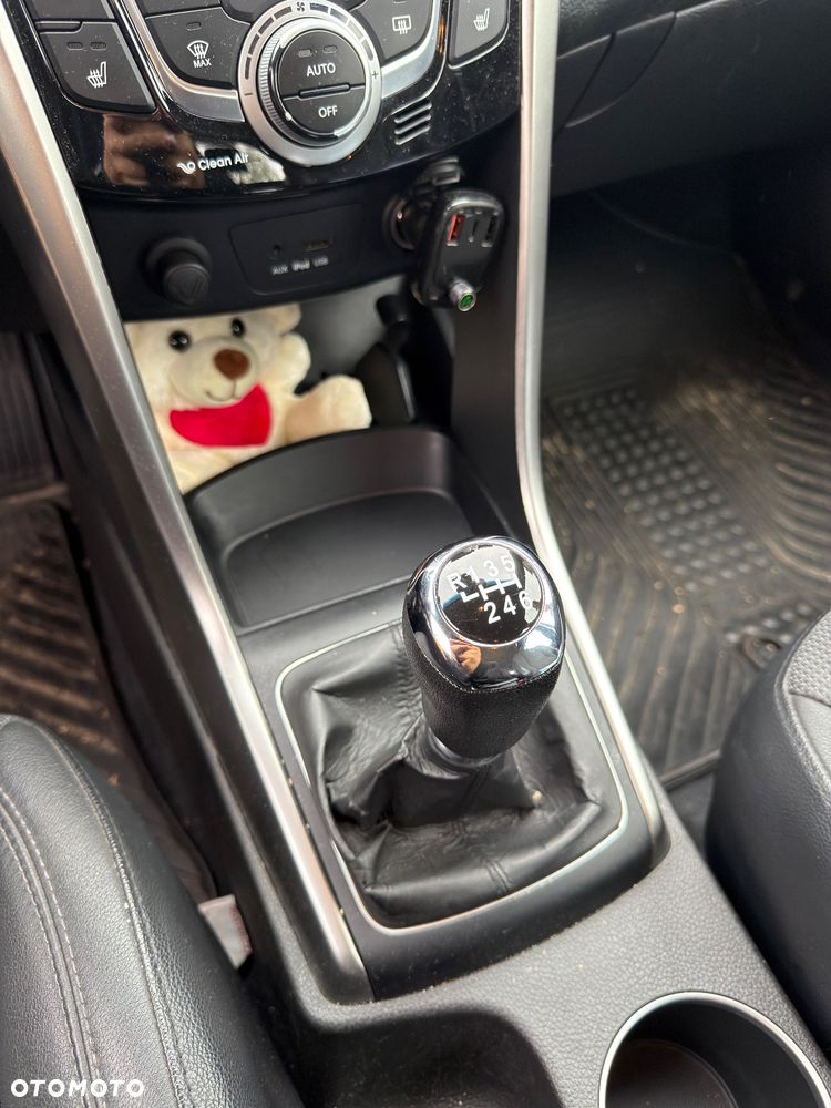 Hyundai i30 i30cw 1.6 CRDi Trend - 5