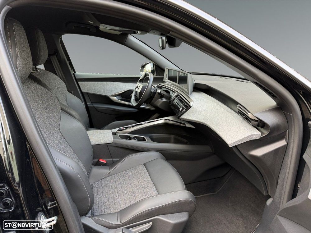 Peugeot 3008 1.2 Hybrid Allure e-DCS6 - 15
