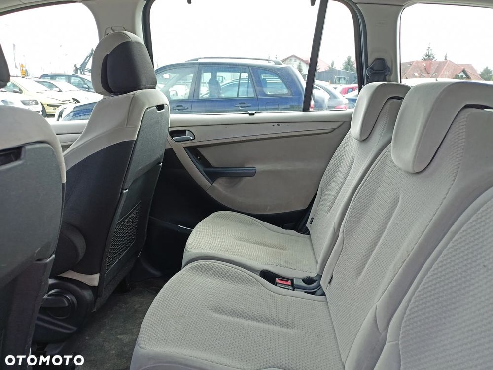 Citroën C4 Grand Picasso - 14