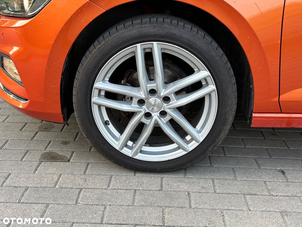 Volkswagen Polo 1.0 TSI Highline DSG - 33
