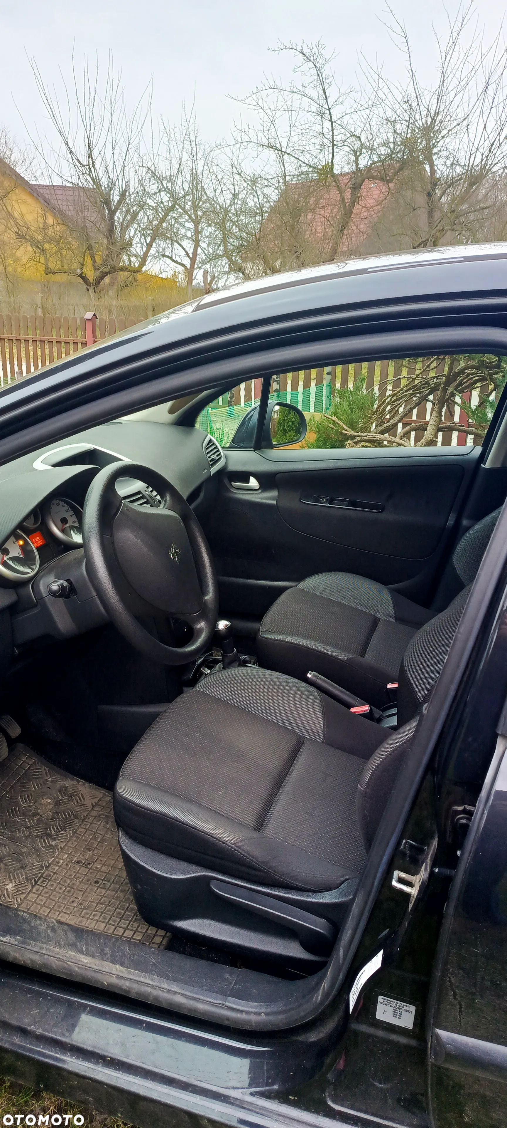 Peugeot 207 - 2