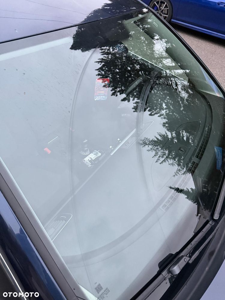 Volkswagen Passat 2.0 TDI Trendline - 12