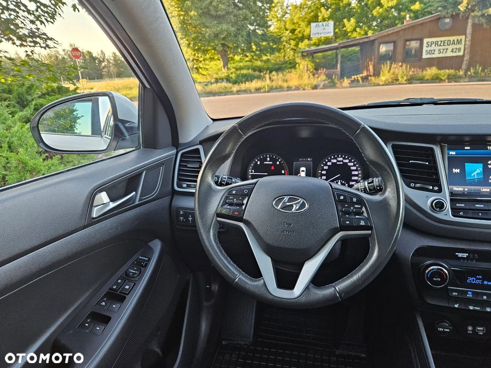 Hyundai Tucson blue 1.7 CRDi 2WD Style - 24
