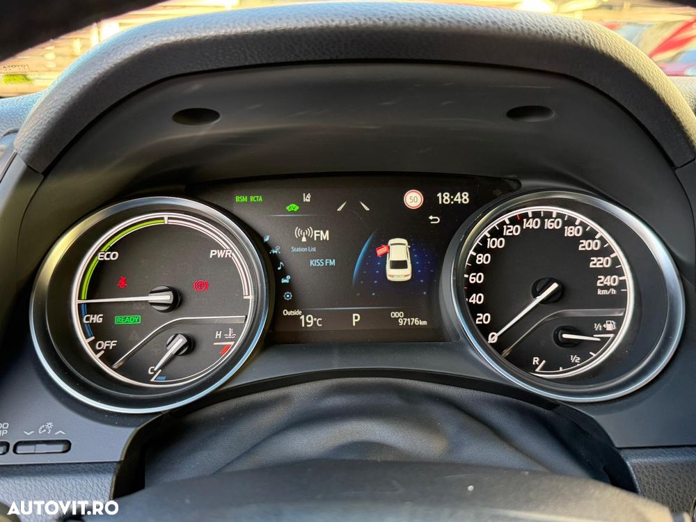 Toyota Camry 2.5 Exclusive - 8