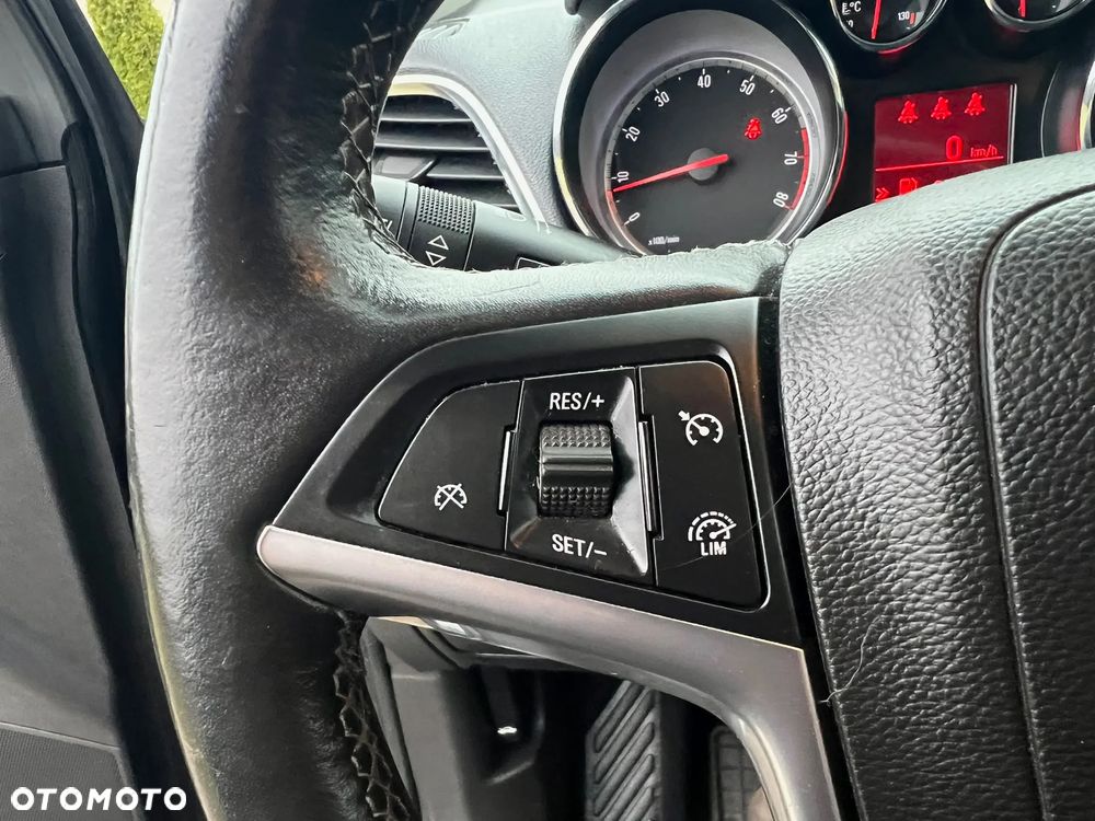 Opel Mokka 1.4 T Cosmo EU6 - 36