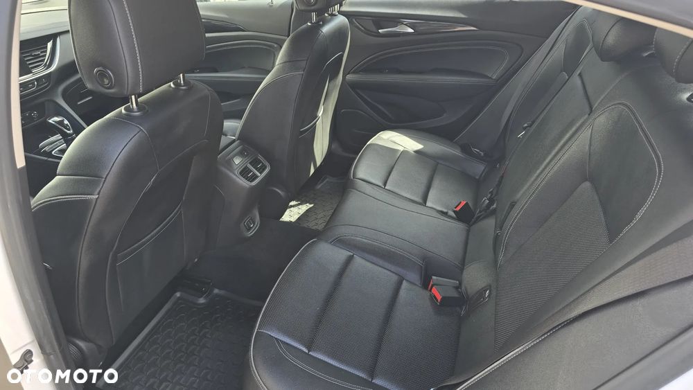 Opel Insignia 1.5 Direct InjectionTurbo Business Innovation - 20