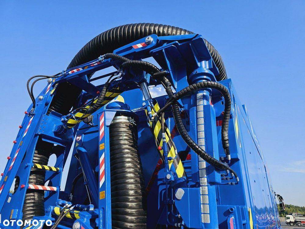 Iveco MTS 4 x turbina odkurzacz koparka ssąca substancje sypkie - 19