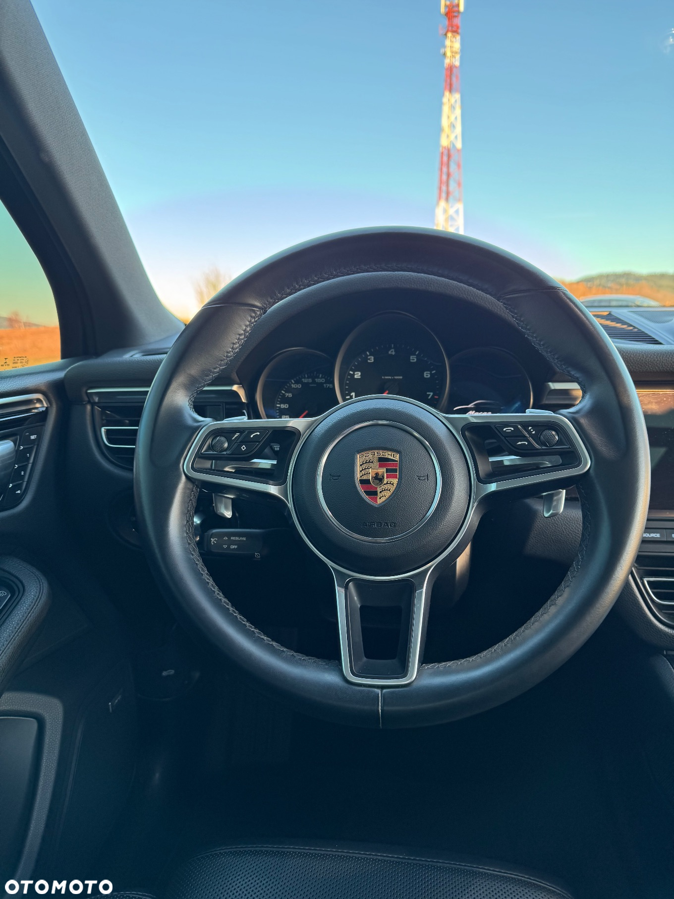 Porsche Macan Standard - 11