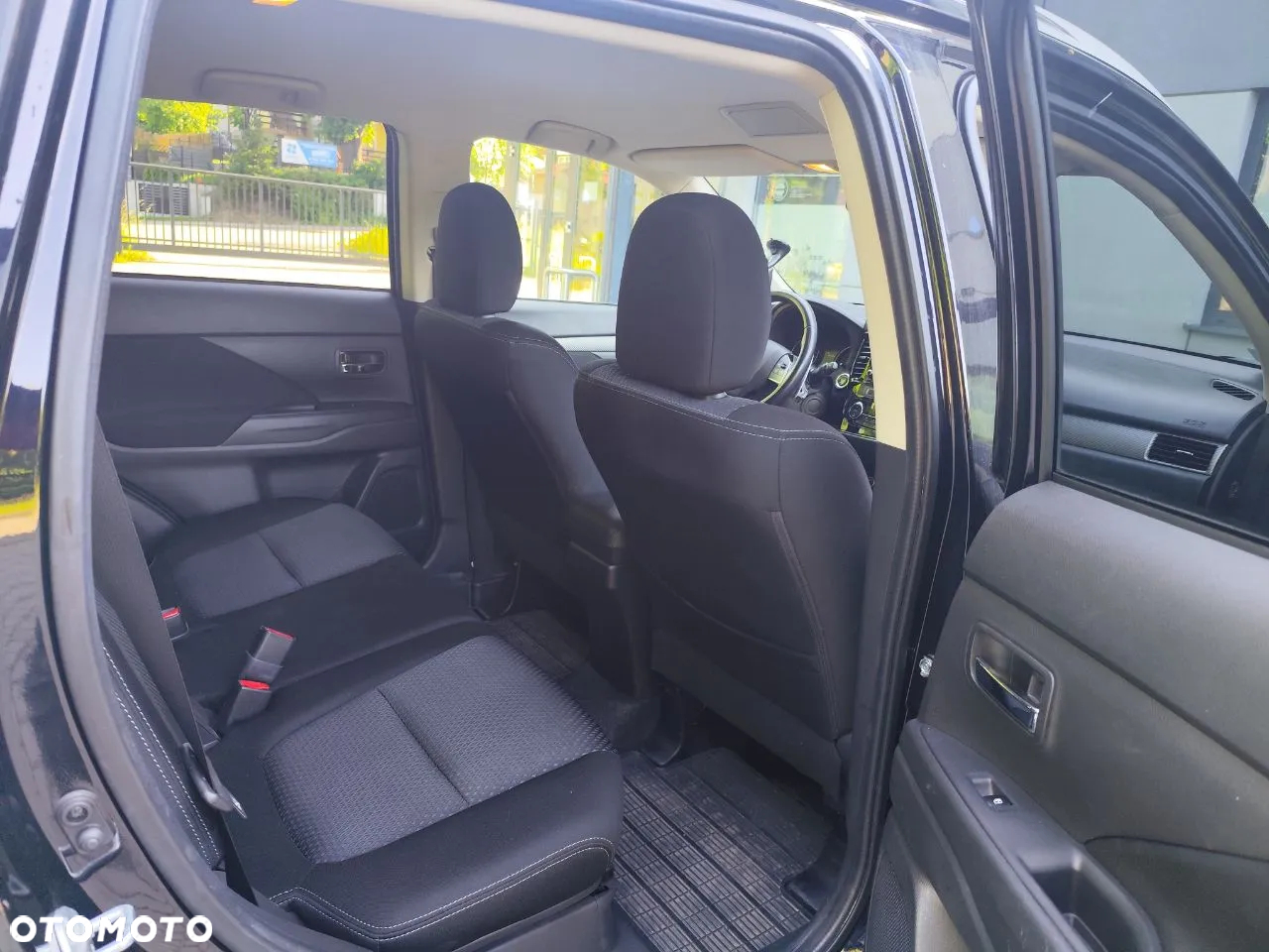 Mitsubishi Outlander 2.2 DID Intense + 4WD - 22
